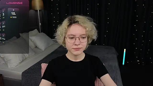 HottoKori online show from July 12, 2026, 5:41 am