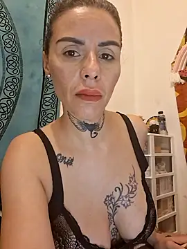 chiquitilla41 online show from May 23, 2026, 12:53 am