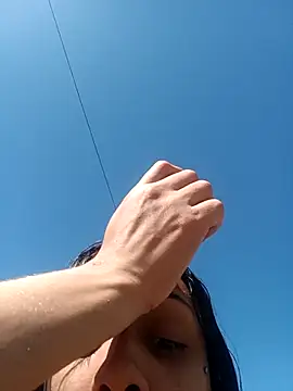 Snapshot of yarinhafox chatting on March 22, 2026, 12:29 pm yarinhafox online show from March 22, 2026, 12:29 pm