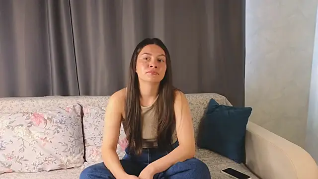 StarInSea online show from April 3, 2026, 11:49 am