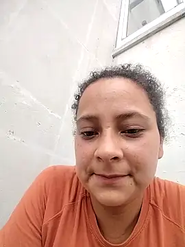 Sofia Alane online show from April 29, 2026, 9:43 pm