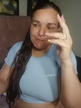 Snapshot of Zuleyka_69 chatting on June 11, 2026, 2:53 am Zuleyka 69 online show from June 11, 2026, 2:53 am