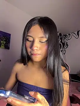 Nubeseliminadas online show from May 15, 2026, 1:25 am