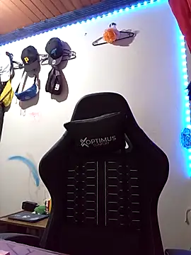 Snapshot of Big_Coling chatting on March 31, 2026, 9:39 pm Big Coling online show from March 31, 2026, 9:39 pm