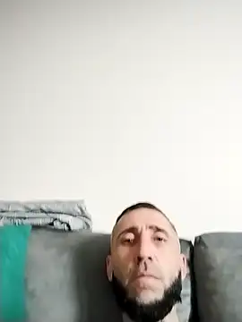 Snapshot of Alexandro111777 chatting on March 28, 2026, 6:03 am Alexandro111777 online show from March 28, 2026, 6:03 am