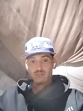 Baby272818 online show from April 27, 2026, 8:34 am