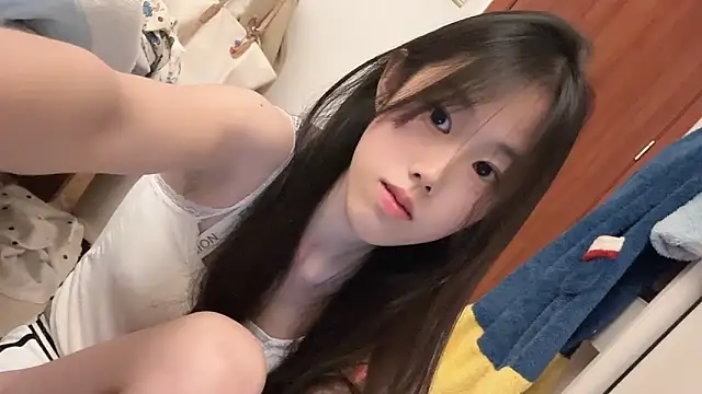 Ellie888 online show from March 23, 2026, 4:18 pm