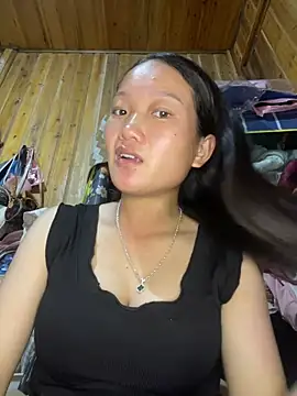 Jolinie online show from May 8, 2026, 1:48 pm