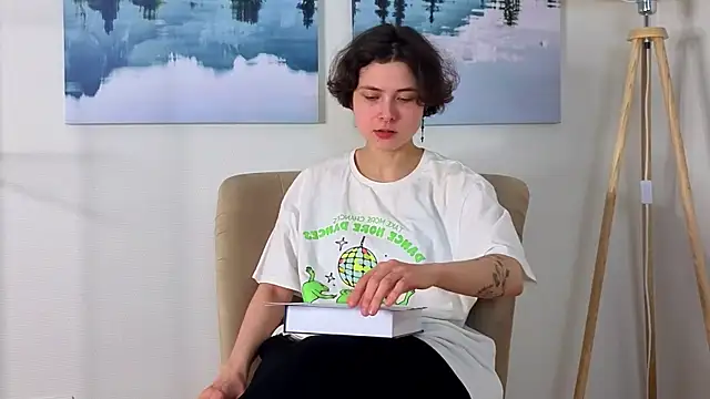 JazminViehman online show from March 23, 2026, 8:03 am