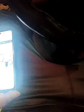 Snapshot of B_S0051 chatting on March 23, 2026, 11:04 pm B S0051 online show from March 23, 2026, 11:04 pm