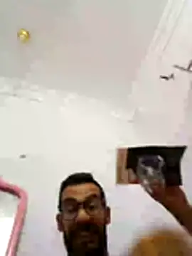 Alimohamed08 online show from July 14, 2026, 8:59 pm