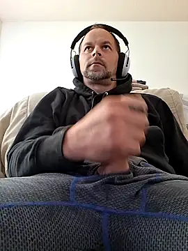 middickstroking online show from March 29, 2026, 10:11 pm