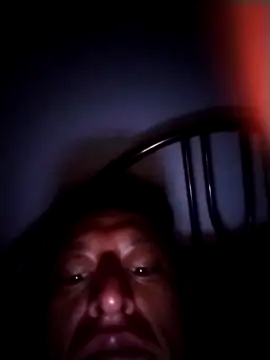 jirafa1995 online show from March 26, 2026, 10:02 am