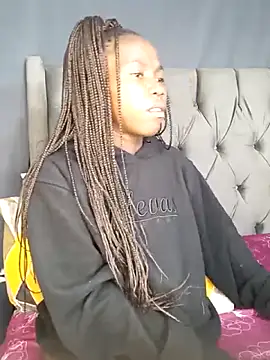 Snapshot of Cybil_Hearts chatting on April 13, 2026, 2:43 pm Cybil Hearts online show from April 13, 2026, 2:43 pm