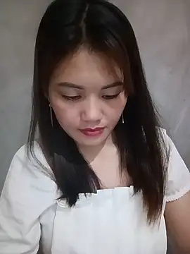 meg 06 online show from June 15, 2026, 11:04 pm