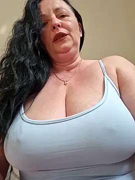 Snapshot of angelicalov chatting on April 19, 2026, 1:23 pm angelicalov online show from April 19, 2026, 1:23 pm
