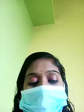 Snapshot of bannerjeesneha20 chatting on March 29, 2026, 5:20 am bannerjeesneha20 online show from March 29, 2026, 5:20 am