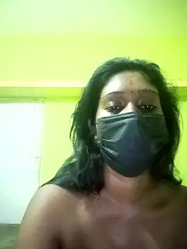 Snapshot of bannerjeesneha20 chatting on April 13, 2026, 7:29 pm bannerjeesneha20 online show from April 13, 2026, 7:29 pm