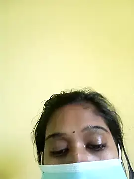 Snapshot of bannerjeesneha20 chatting on April 7, 2026, 2:02 am bannerjeesneha20 online show from April 7, 2026, 2:02 am