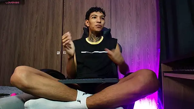 im Usuga online show from June 9, 2026, 10:49 am