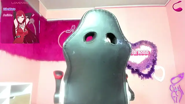 Tiffany Miller  online show from March 26, 2026, 12:03 pm