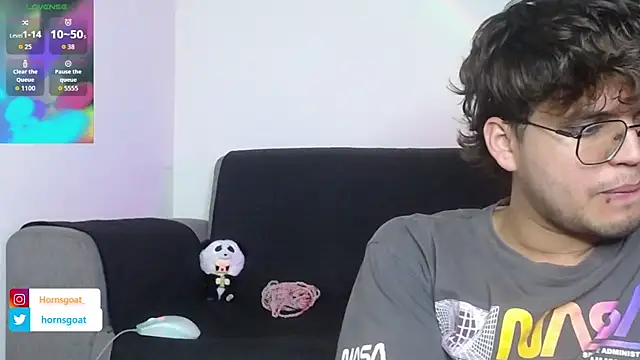 hornsgoat  online show from March 31, 2026, 10:34 pm