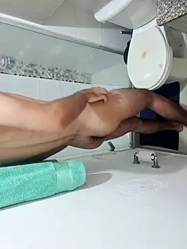 Juanse0827 online show from March 26, 2026, 3:16 am