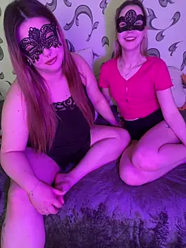 Snapshot of Soft_lonsss chatting on April 3, 2026, 6:20 am Soft lonsss online show from April 3, 2026, 6:20 am