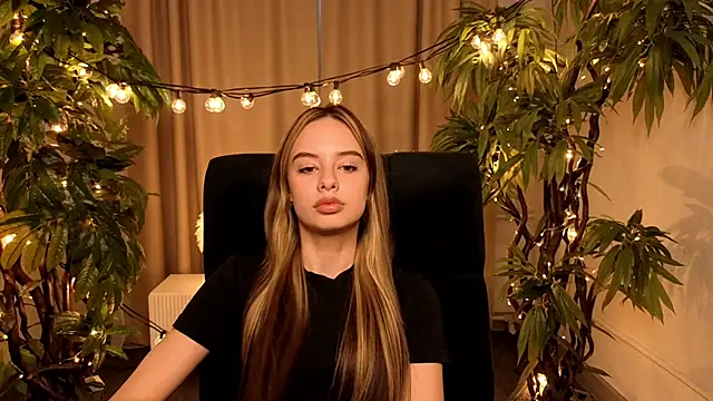 BeverlyRiley online show from March 28, 2026, 8:59 am