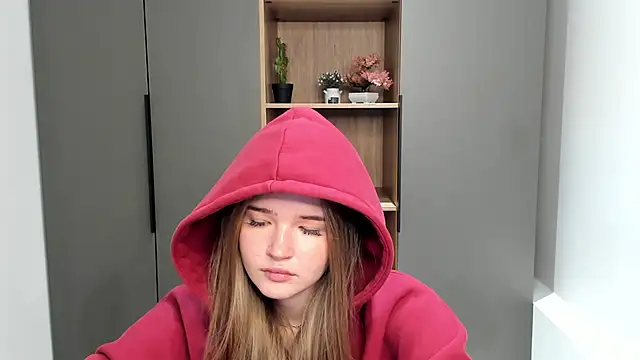 YeeMellendorf online show from March 25, 2026, 12:04 pm