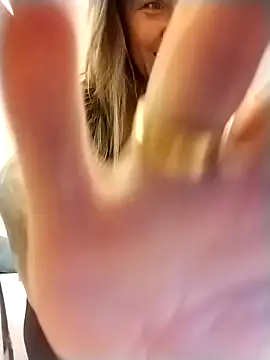 Exotic ParisX online show from March 26, 2026, 6:06 pm