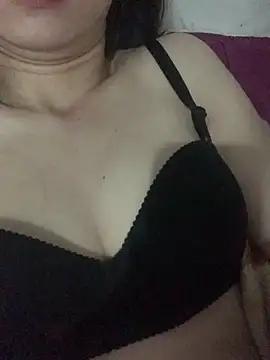 Snapshot of Nini-896 chatting on March 27, 2026, 4:19 pm Nini-896 online show from March 27, 2026, 4:19 pm