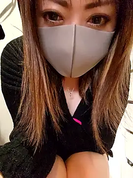 tuyuri online show from March 30, 2026, 5:09 am