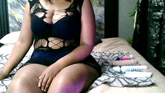 BustyBUNNYWORXXX online show from May 20, 2026, 1:35 am