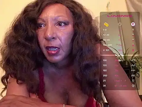 LingLingX online show from June 25, 2026, 12:30 am