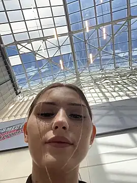 AnitaFly online show from May 6, 2026, 11:36 am
