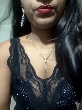 khushi ji00 online show from May 18, 2026, 5:29 pm