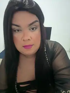Snapshot of NicoleBBigAss chatting on June 18, 2026, 12:20 am NicoleBBigAss online show from June 18, 2026, 12:20 am