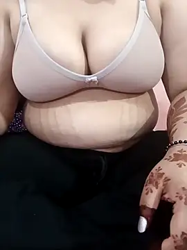 sexi--horny online show from March 25, 2026, 4:39 pm