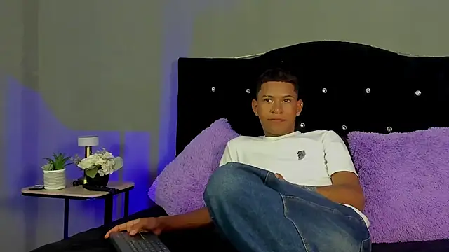 LexSin17 online show from May 13, 2026, 7:54 pm