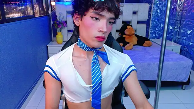 IsaacNovaa online show from May 7, 2026, 8:01 pm