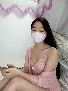 Xiangchuu online show from April 26, 2026, 5:43 pm