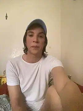 Snapshot of Ashwak_trans chatting on April 6, 2026, 11:11 am Ashwak trans online show from April 6, 2026, 11:11 am