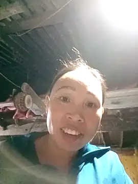 AnnieAngelxx online show from March 25, 2026, 12:15 pm