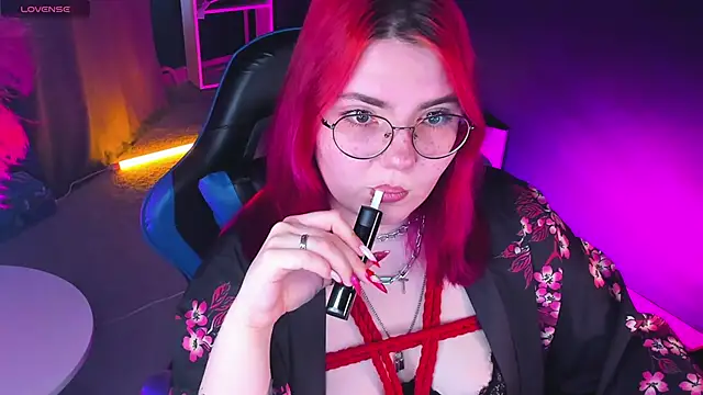 Alice Kitagawa online show from May 12, 2026, 12:44 pm