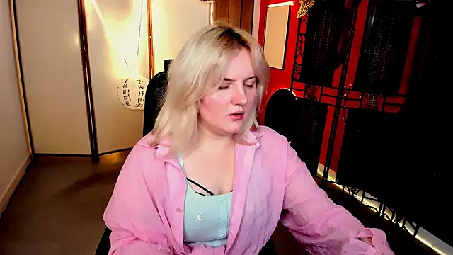 KathyBriggs online show from July 1, 2026, 5:19 am