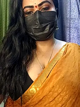 Snapshot of Anushka_flower chatting on April 13, 2026, 8:07 am Anushka flower online show from April 13, 2026, 8:07 am