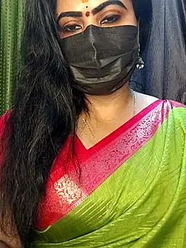 Snapshot of Anushka_flower chatting on May 1, 2026, 4:23 pm Anushka flower online show from May 1, 2026, 4:23 pm
