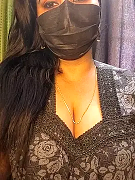 Snapshot of Anushka_flower chatting on May 19, 2026, 1:56 am Anushka flower online show from May 19, 2026, 1:56 am