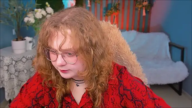 Snapshot of SaraSweetness chatting on March 26, 2026, 10:35 am SaraSweetness online show from March 26, 2026, 10:35 am